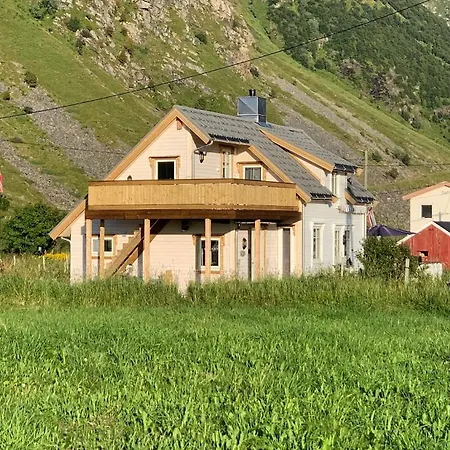 Holiday home Joakimhuset Unnstad